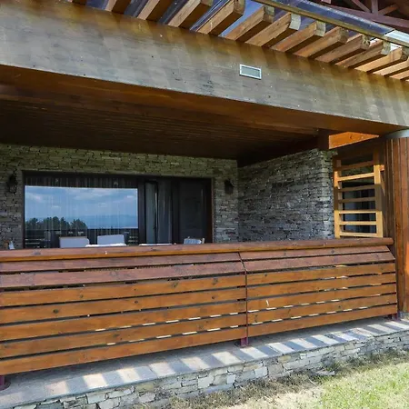 Βίλα View House