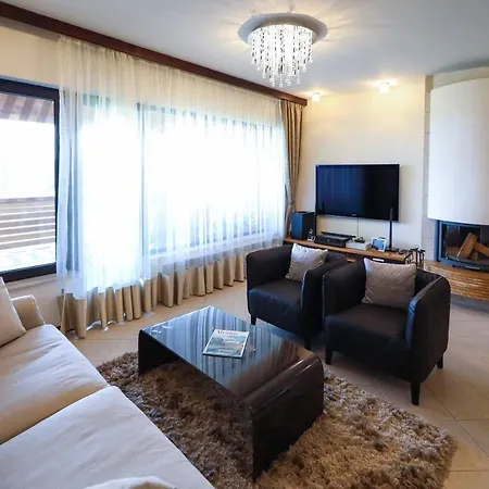 Βίλα View House
